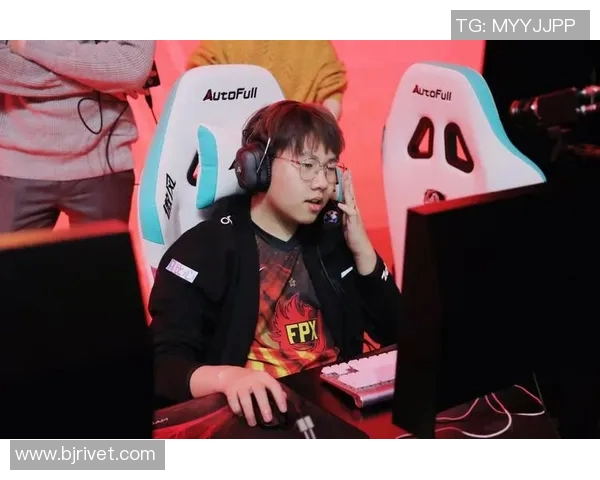 FPX战术引发热议CSGO社区对其策略的深度剖析与讨论